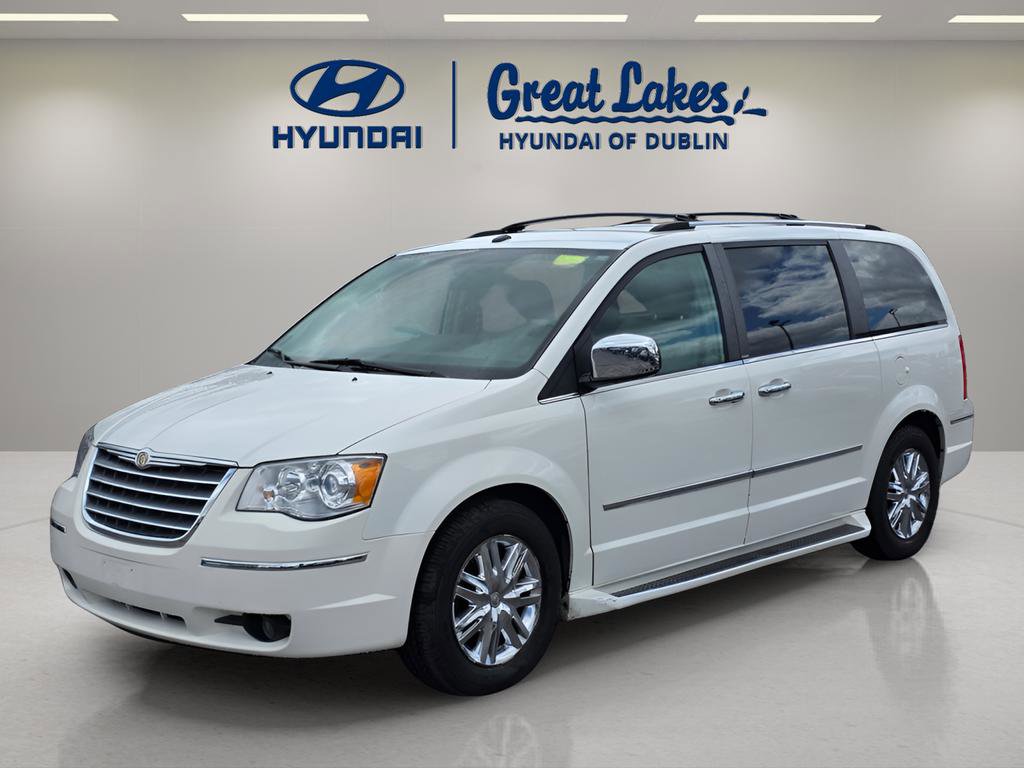 Used 2009 Chrysler Town & Country Limited w/ Entertainment Group #3 FWD image 1