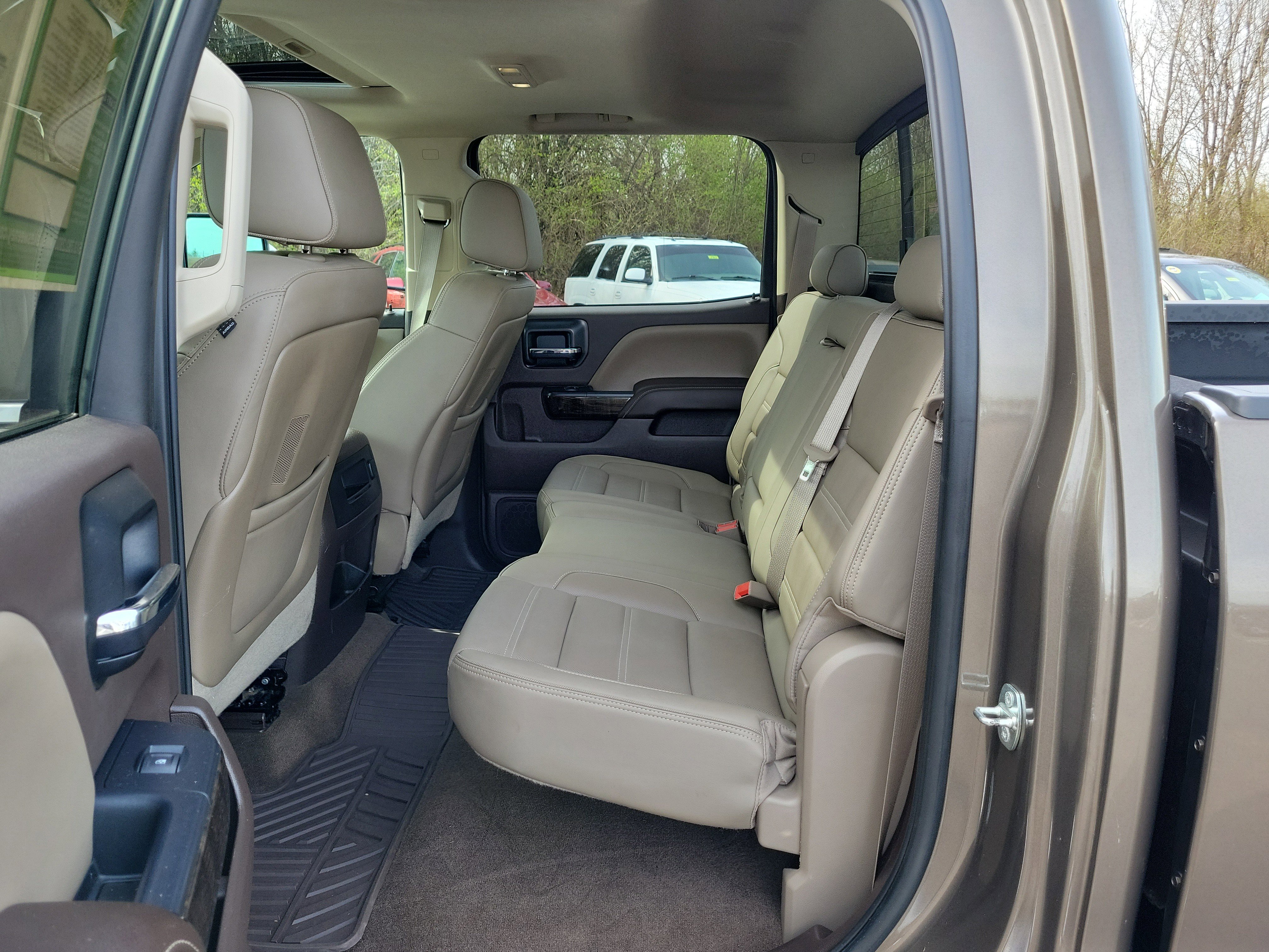 Used 2015 GMC Sierra 3500 Denali w/ Duramax Plus Package image 13