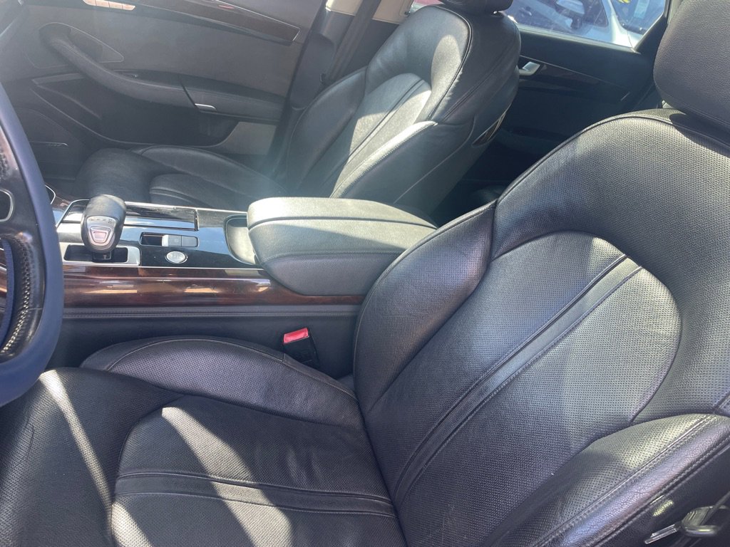 Used 2014 Audi A8 L TDI w/ Premium Package image 13