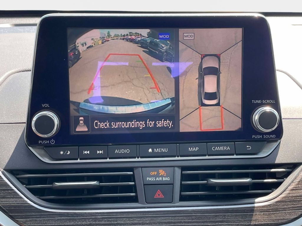 Used 2019 Nissan Altima 2.5 Platinum AWD/4WD image 28