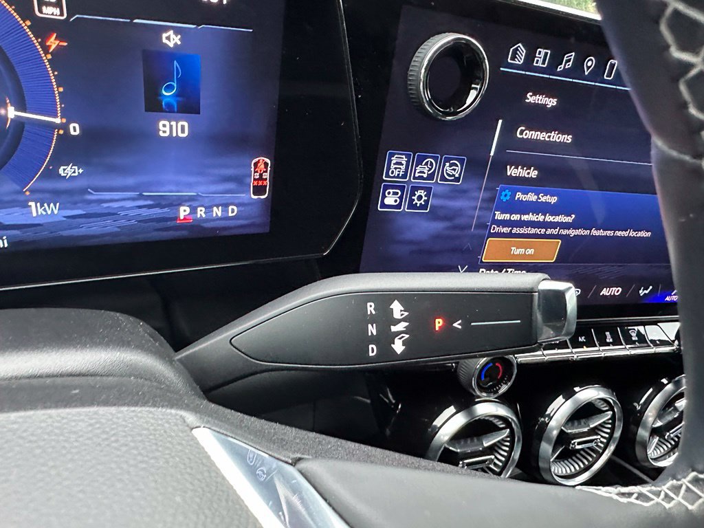 Certified 2024 Chevrolet Blazer EV LT AWD/4WD image 13