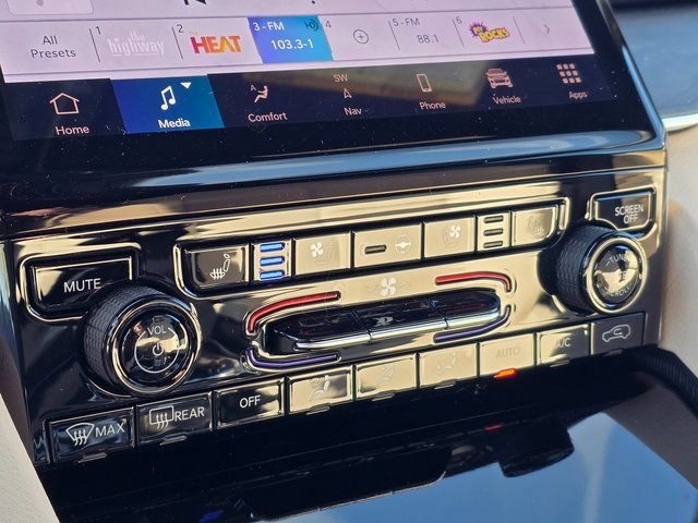 New 2025 Jeep Grand Cherokee L Limited w/ Luxury Tech Group II image 40