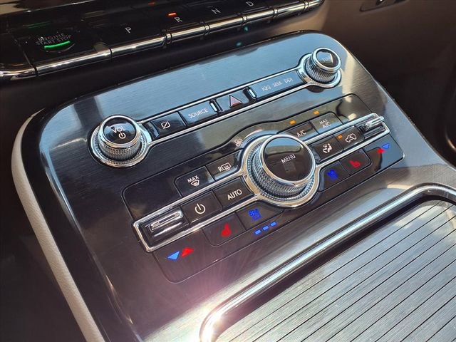 Certified 2022 Lincoln Nautilus Reserve image 12