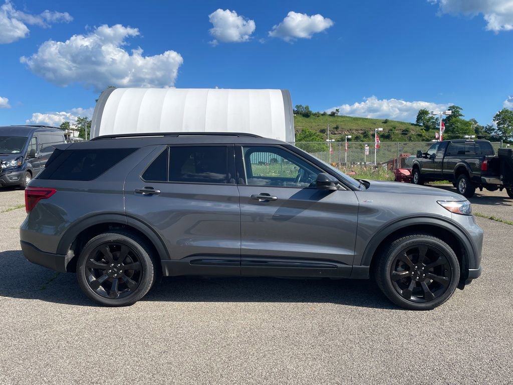 Certified 2023 Ford Explorer ST-Line w/ Class IV Trailer Tow Package AWD/4WD image 5