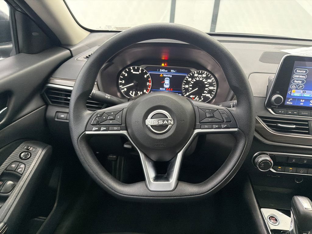 Used 2024 Nissan Altima 2.5 SV FWD image 22