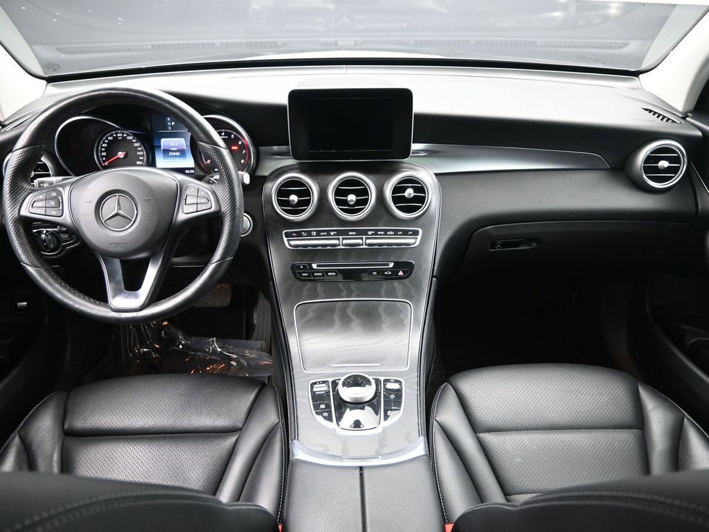 Used 2017 Mercedes-Benz GLC 300 4MATIC image 24