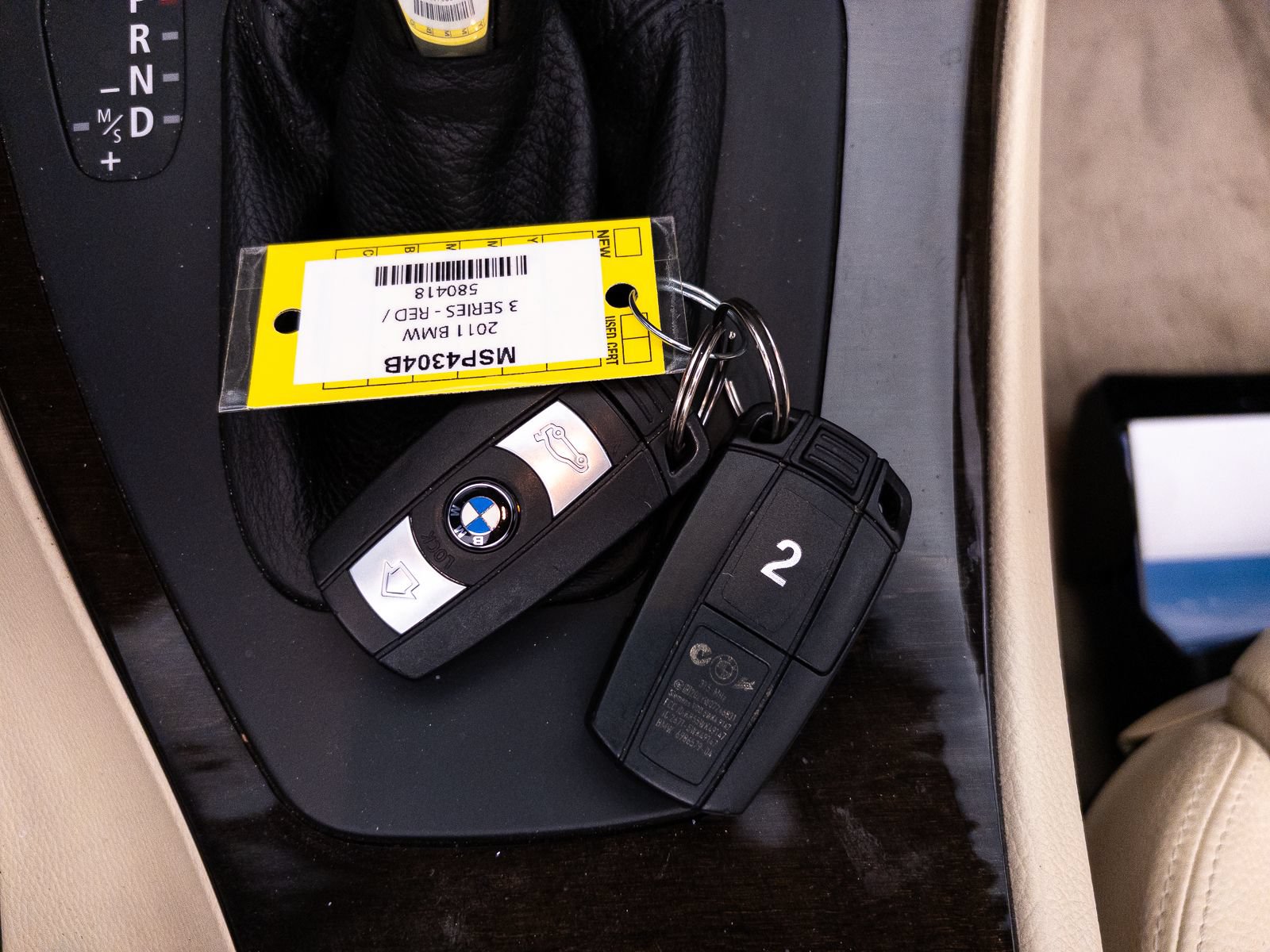 Used 2011 BMW 335i Convertible RWD image 21