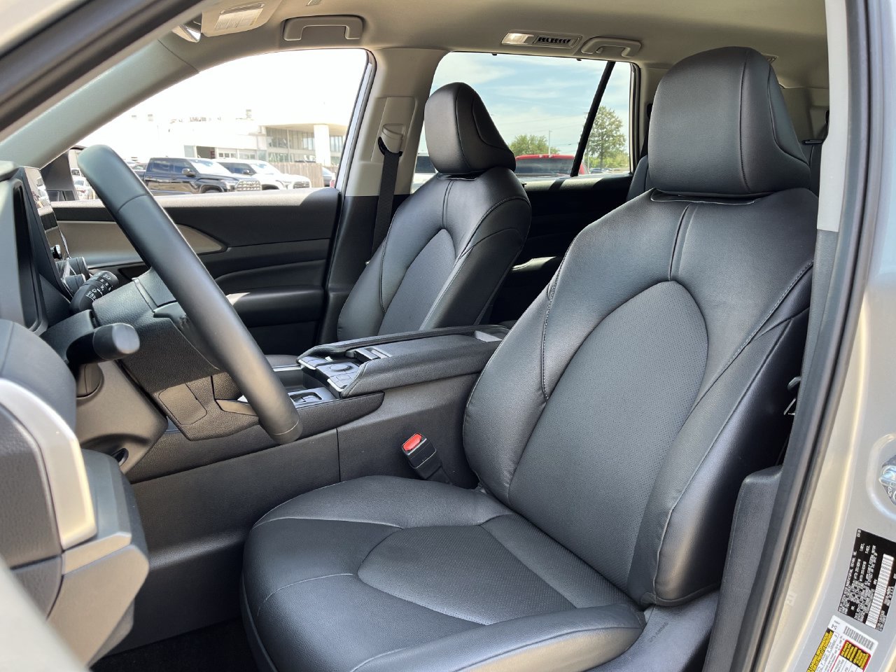Used 2026 Toyota Grand Highlander FWD image 22