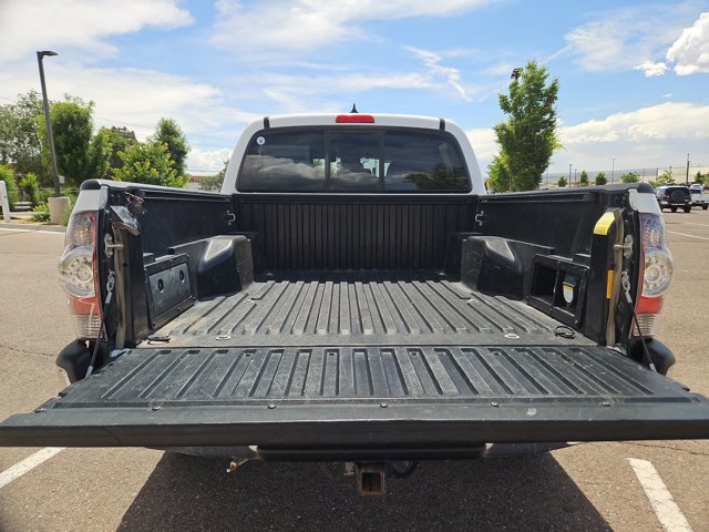 Used 2015 Toyota Tacoma 4x4 Double Cab w/ TRD Off-Road Package image 6