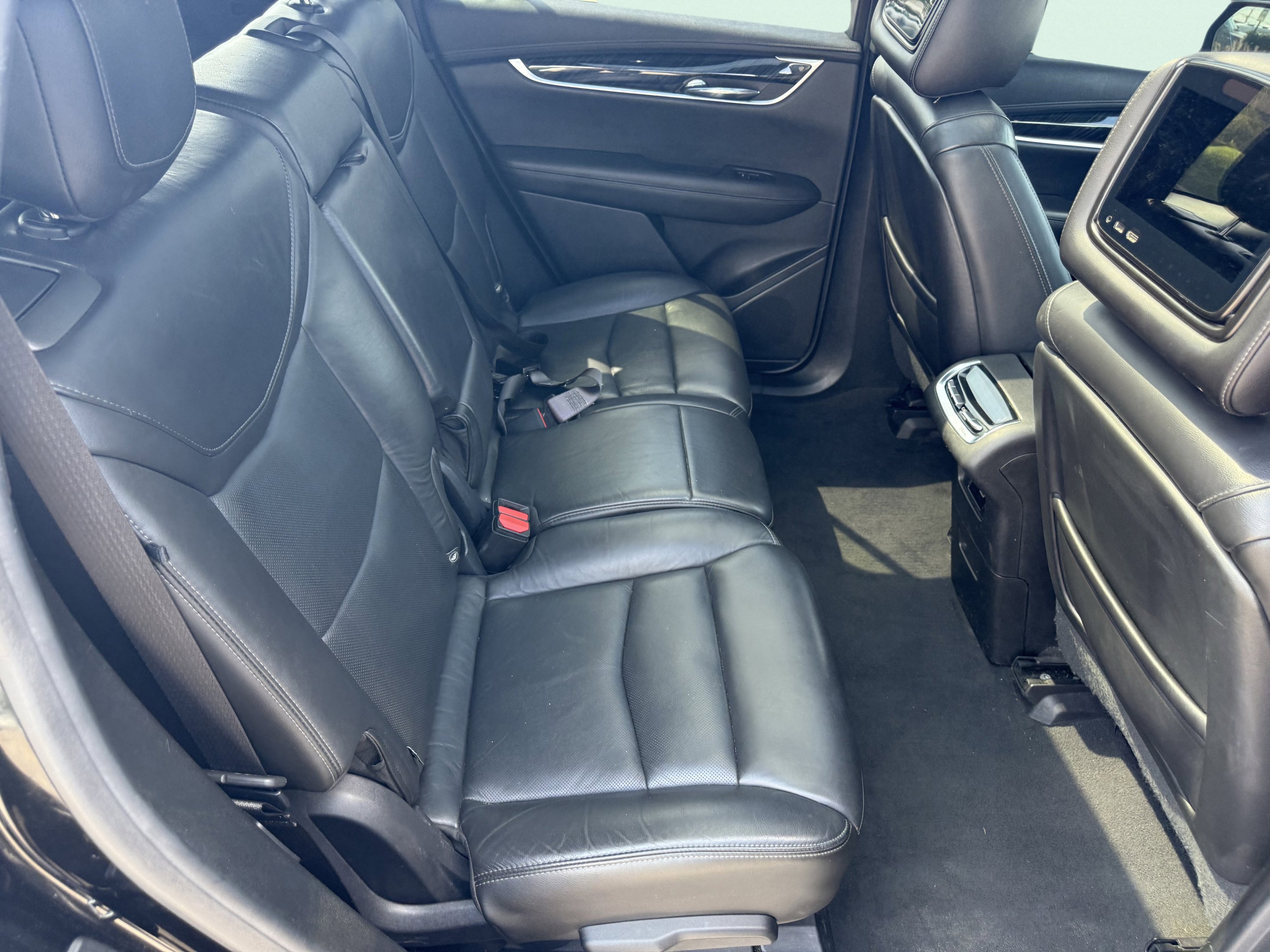 Used 2020 Cadillac XT6 Premium Luxury image 49