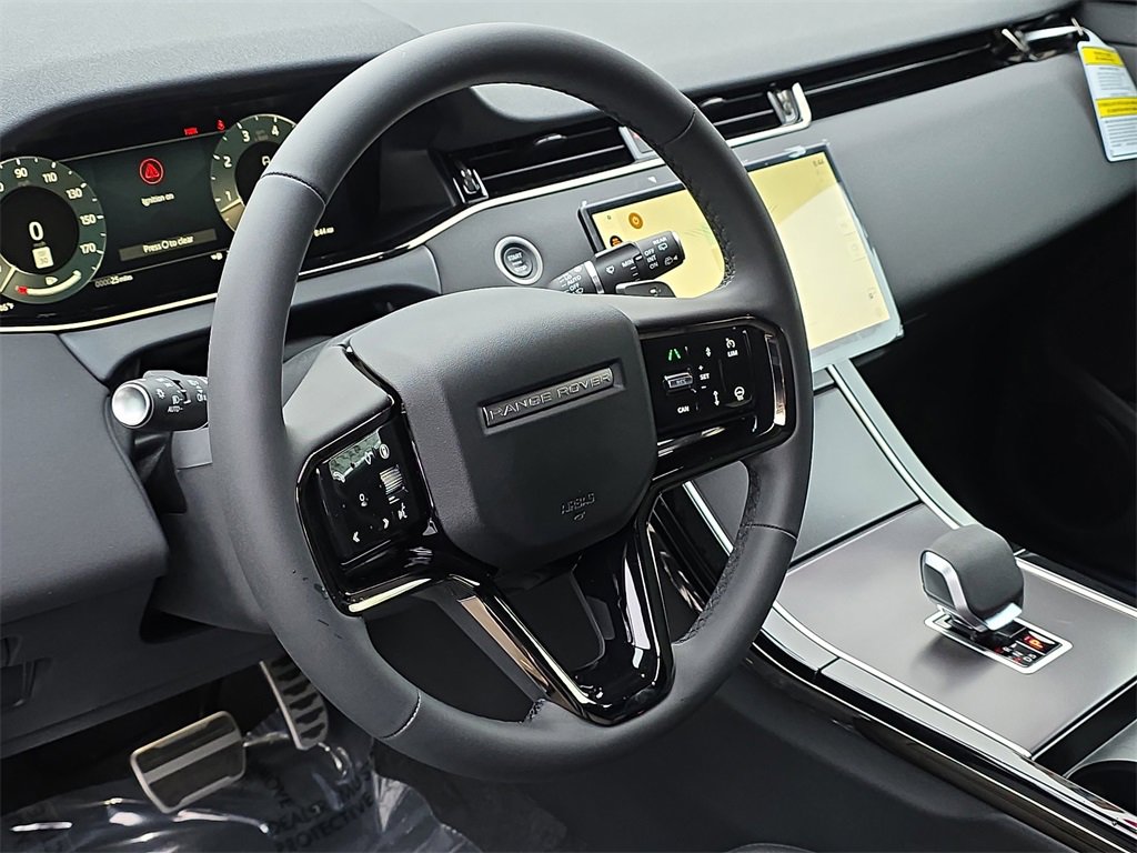 New 2026 Land Rover Range Rover Evoque Dynamic SE image 16