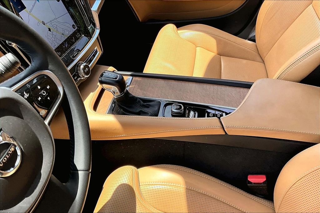 Used 2019 Volvo S90 T6 Inscription w/ Advanced Package AWD/4WD image 13