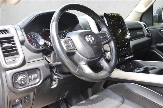 Used 2020 RAM 1500 Laramie AWD/4WD image 12
