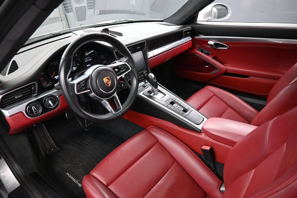 Certified 2019 Porsche 911 Carrera 4S AWD/4WD image 4