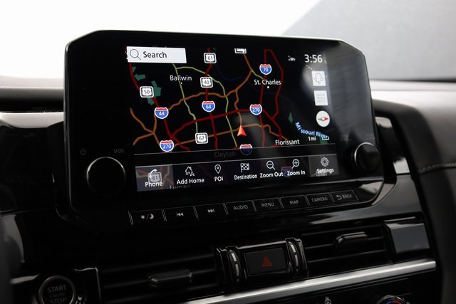 Certified 2024 Nissan Pathfinder SL image 18