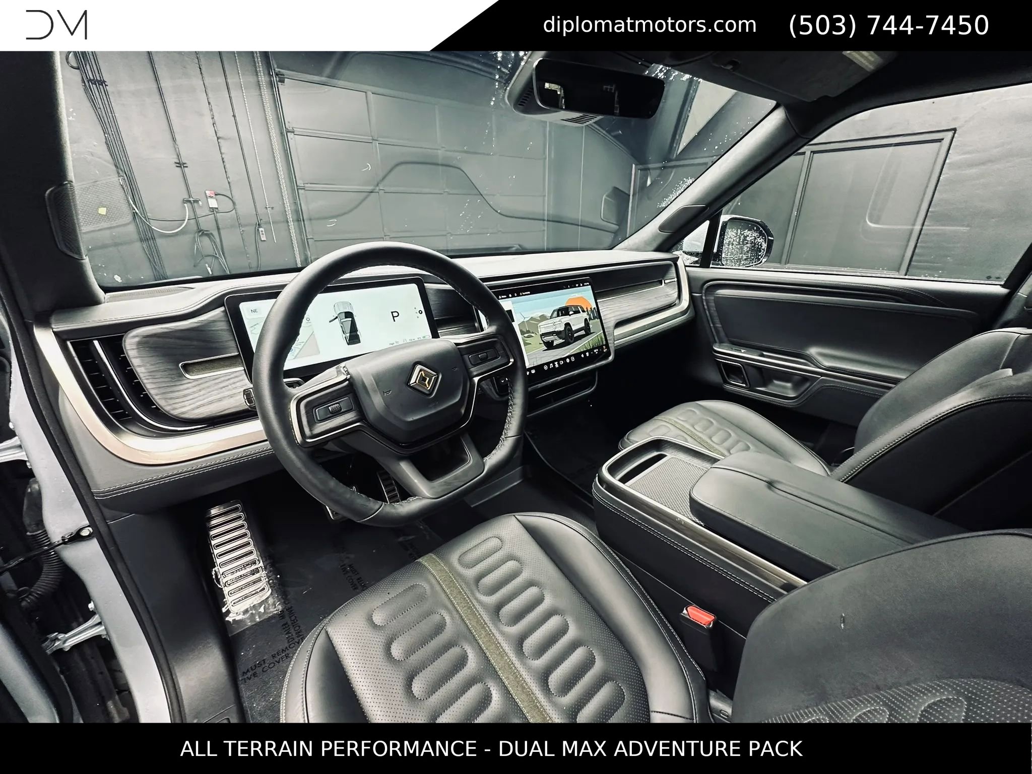 Used 2024 Rivian R1S Adventure image 17