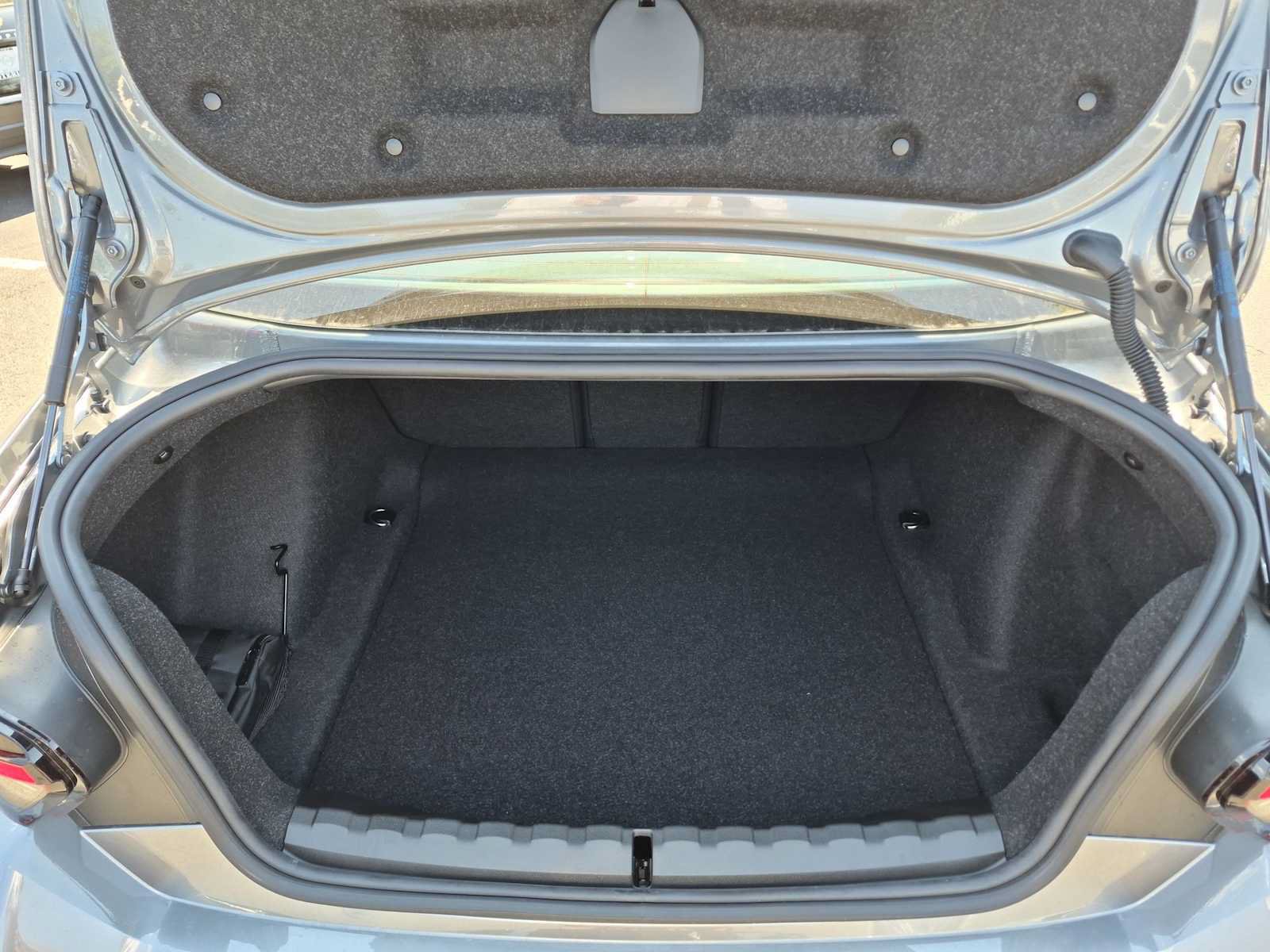 New 2026 BMW M2 w/ Lighting Package RWD image 34