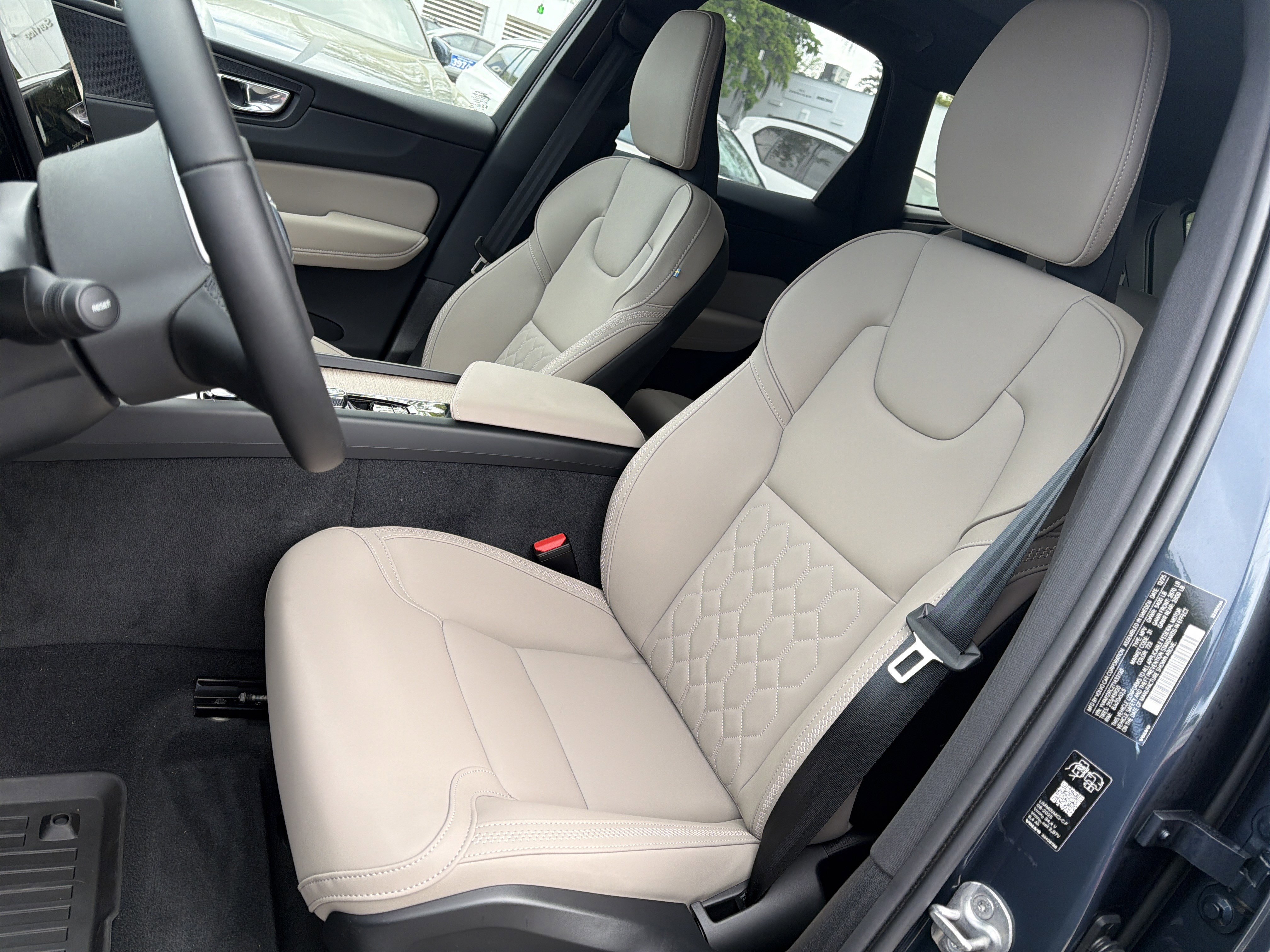 Used 2026 Volvo XC60 B5 Plus w/ Protection Package Premier image 16