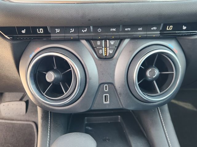 Used 2024 Chevrolet Blazer LT w/ Convenience Package image 18