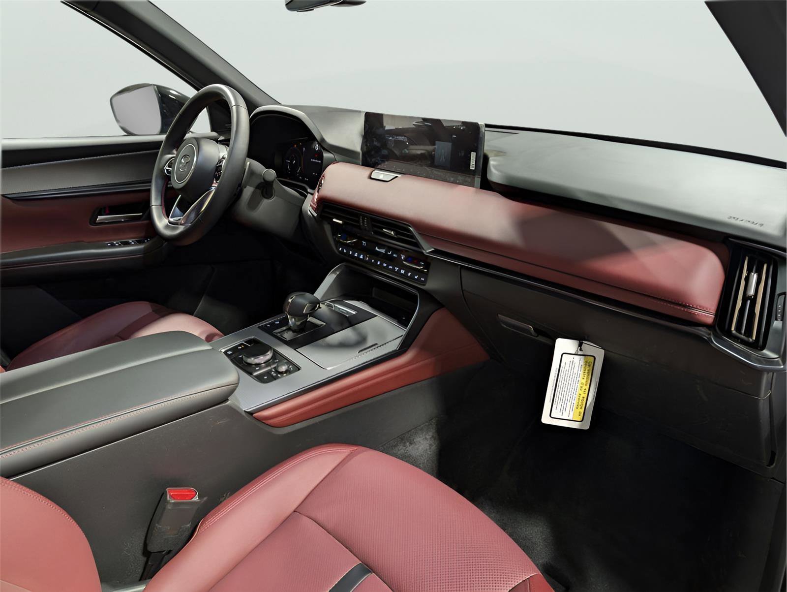 New 2025 MAZDA CX-70 Plug-In Hybrid w/ Premium Plus AWD/4WD image 13
