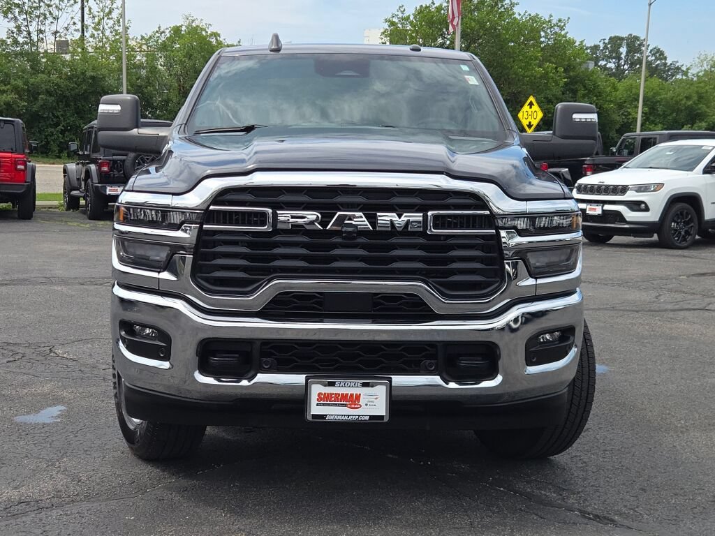 Used 2026 RAM 2500 Big Horn AWD/4WD image 3