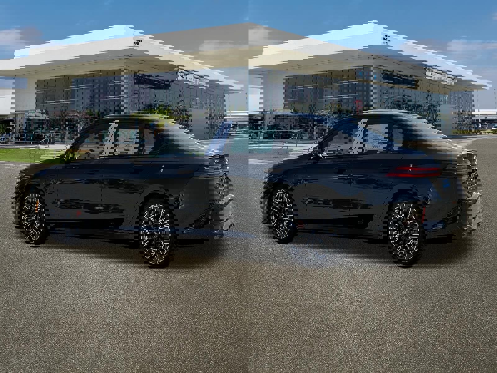 New 2026 BMW 550e xDrive image 8