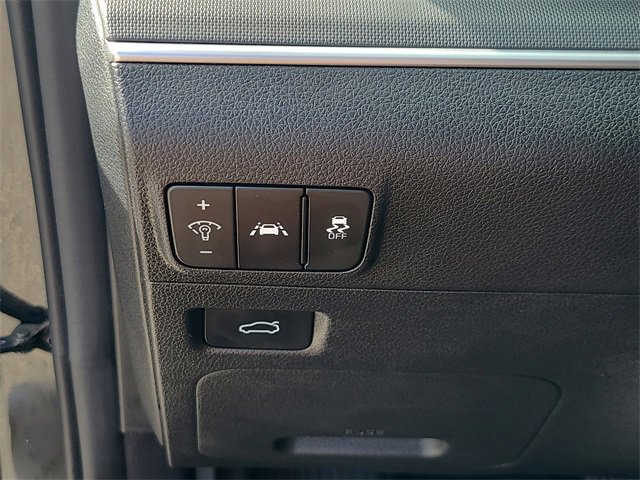 Used 2023 Kia K5 LXS image 24