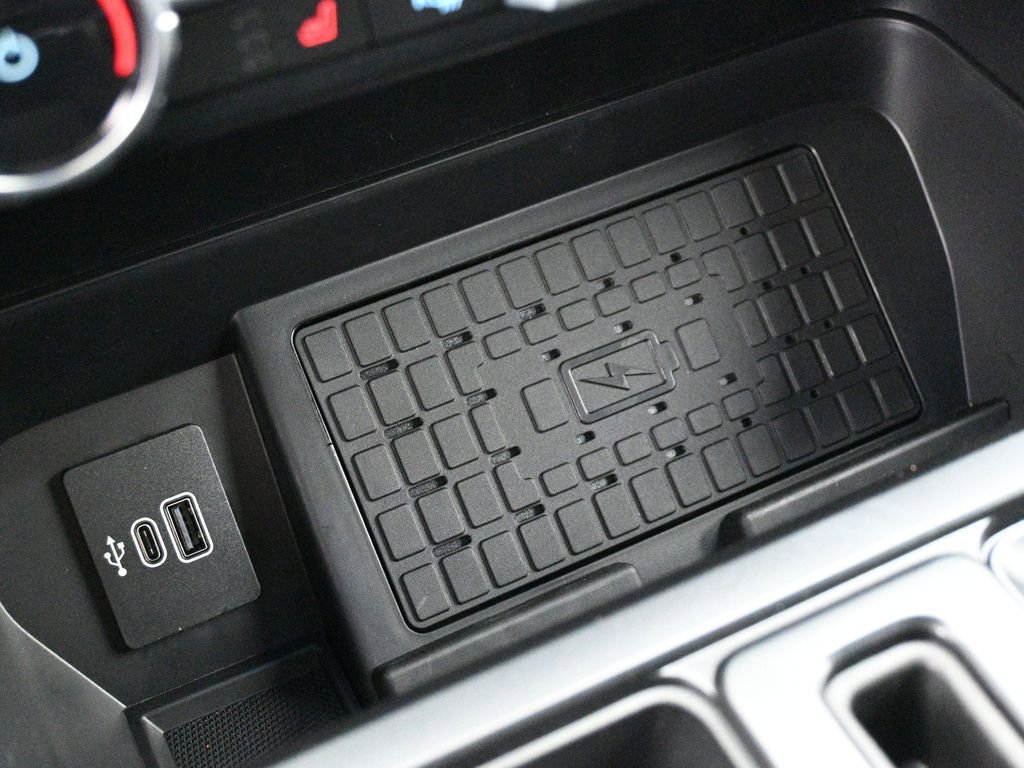 New 2025 Ford F150 XLT w/ Equipment Group 303A High image 18