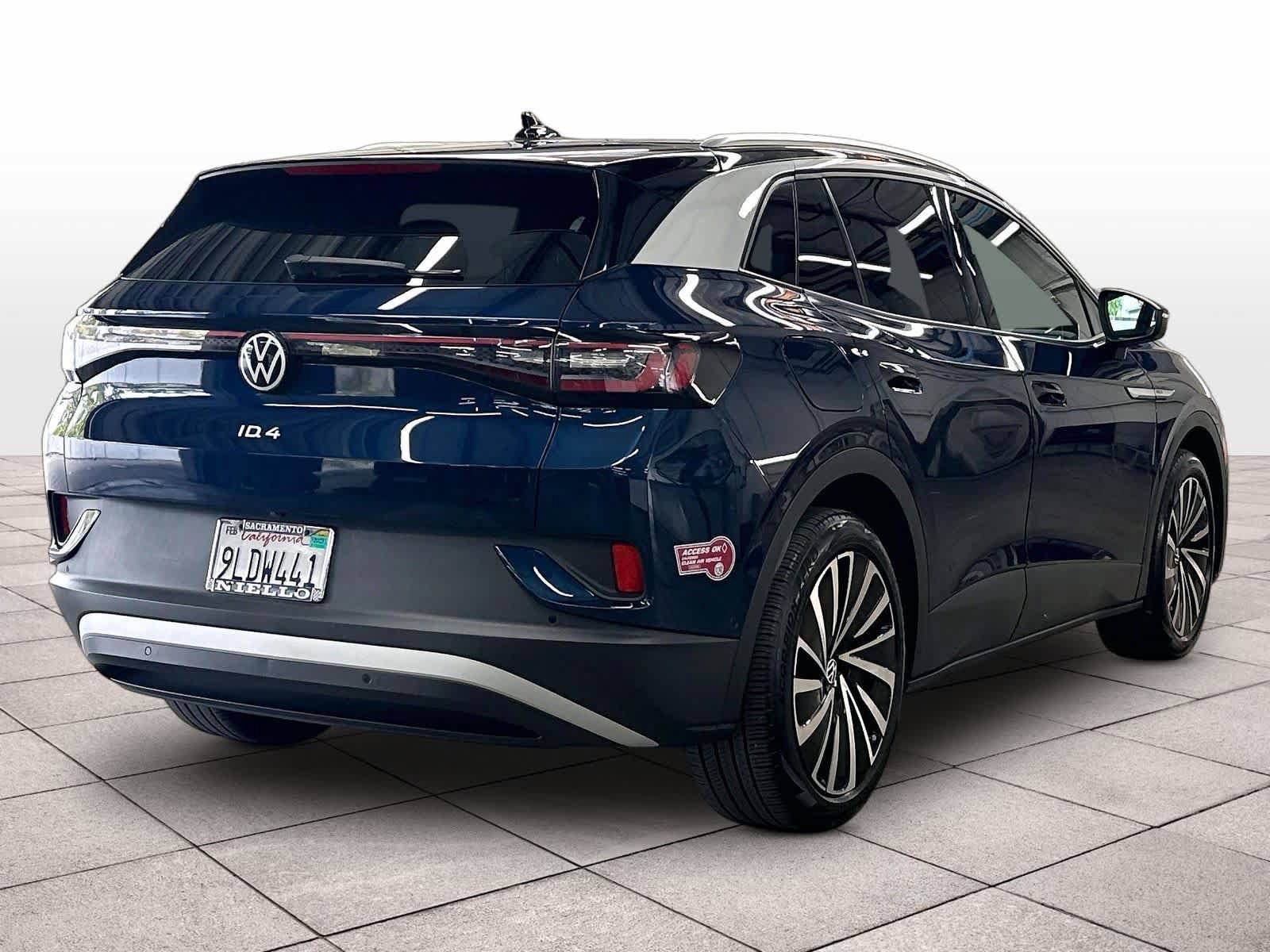 Used 2023 Volkswagen ID.4 Pro S Plus RWD image 10