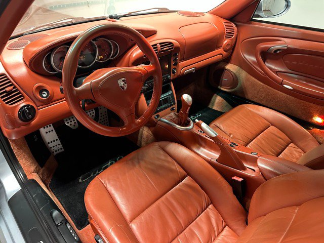 Used 2002 Porsche 911 Turbo AWD/4WD image 25
