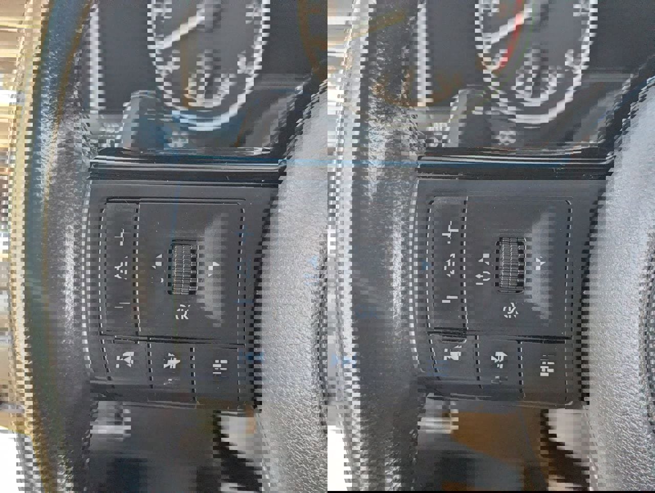 Certified 2023 Nissan Rogue SL w/ SL Premium Package image 30