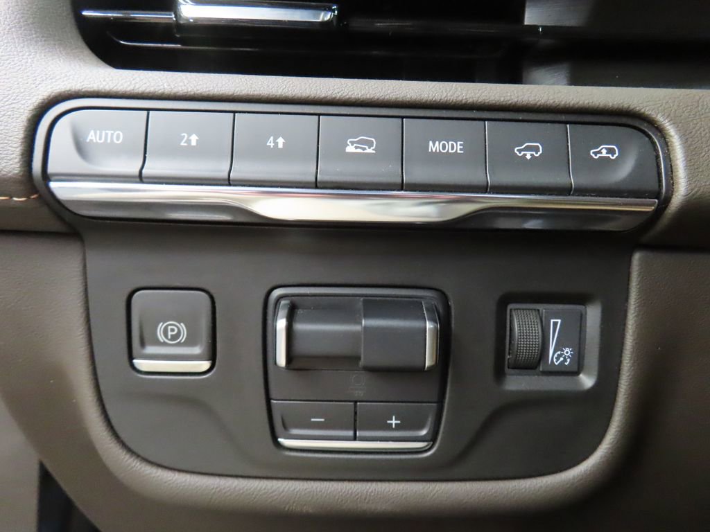 Used 2022 Cadillac Escalade Sport w/ Touring Package AWD/4WD image 63