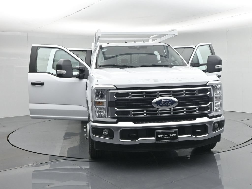 New 2026 Ford F350 XL w/ XL Chrome Package RWD image 31