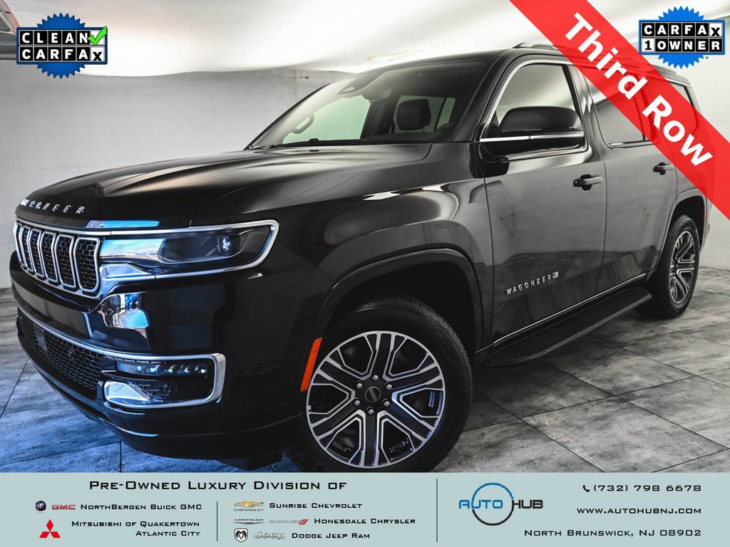 Used 2025 Jeep Wagoneer 4WD image 1