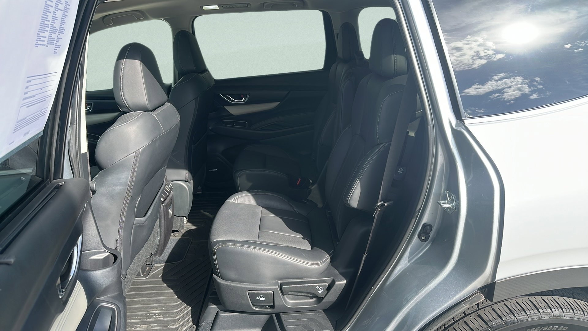 Used 2021 Subaru Ascent Limited w/ Technology Package AWD/4WD image 24