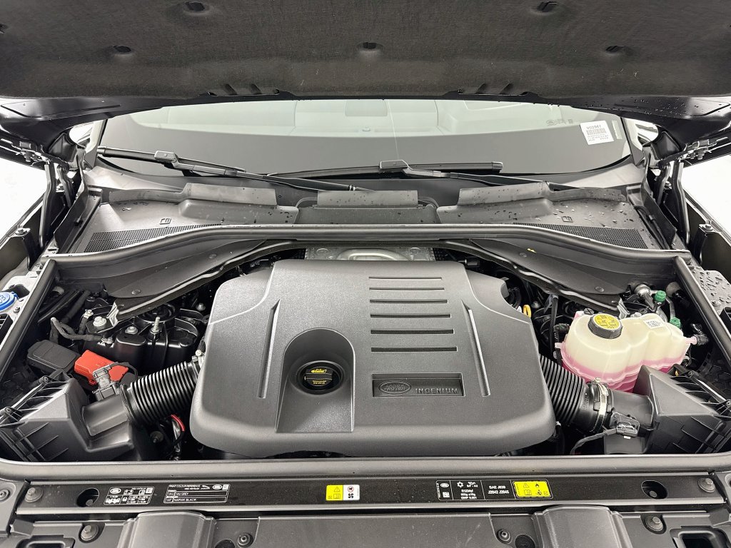 New 2027 Land Rover Range Rover SE AWD/4WD image 30