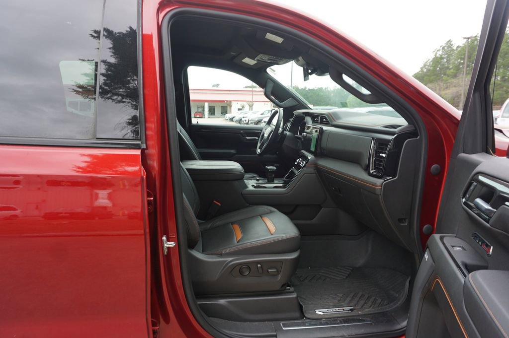 Used 2023 GMC Sierra 1500 AT4 w/ AT4 Premium Package image 16