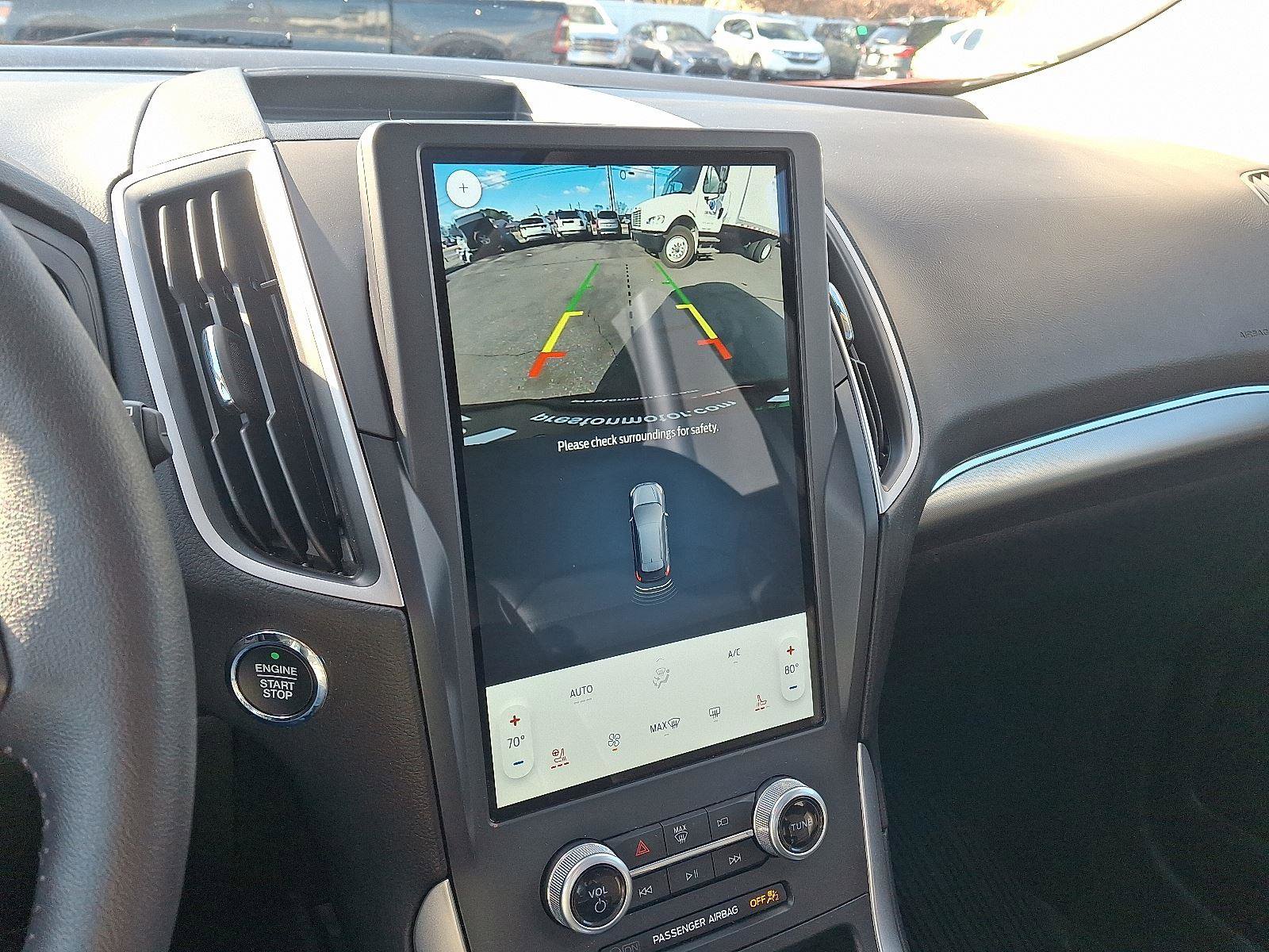 Used 2022 Ford Edge SEL w/ Convenience Package image 18