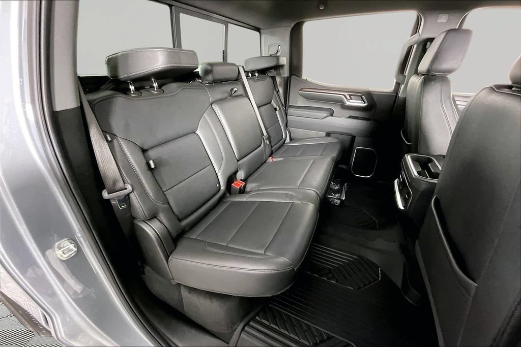 Used 2024 GMC Sierra 1500 SLT RWD image 25