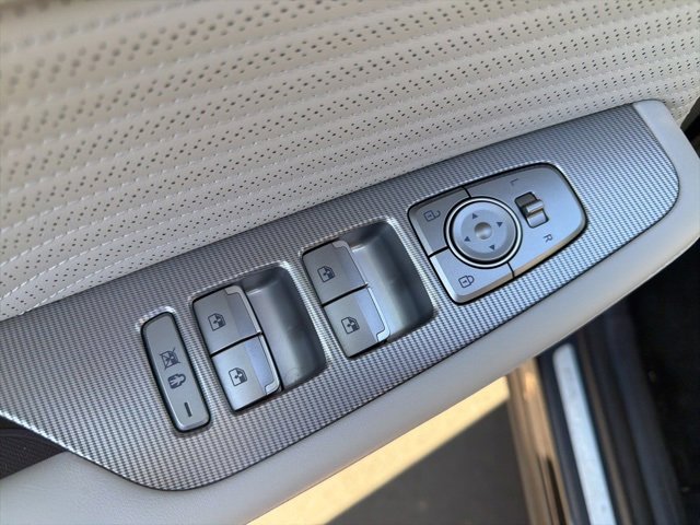 Used 2024 Hyundai Palisade Calligraphy image 22