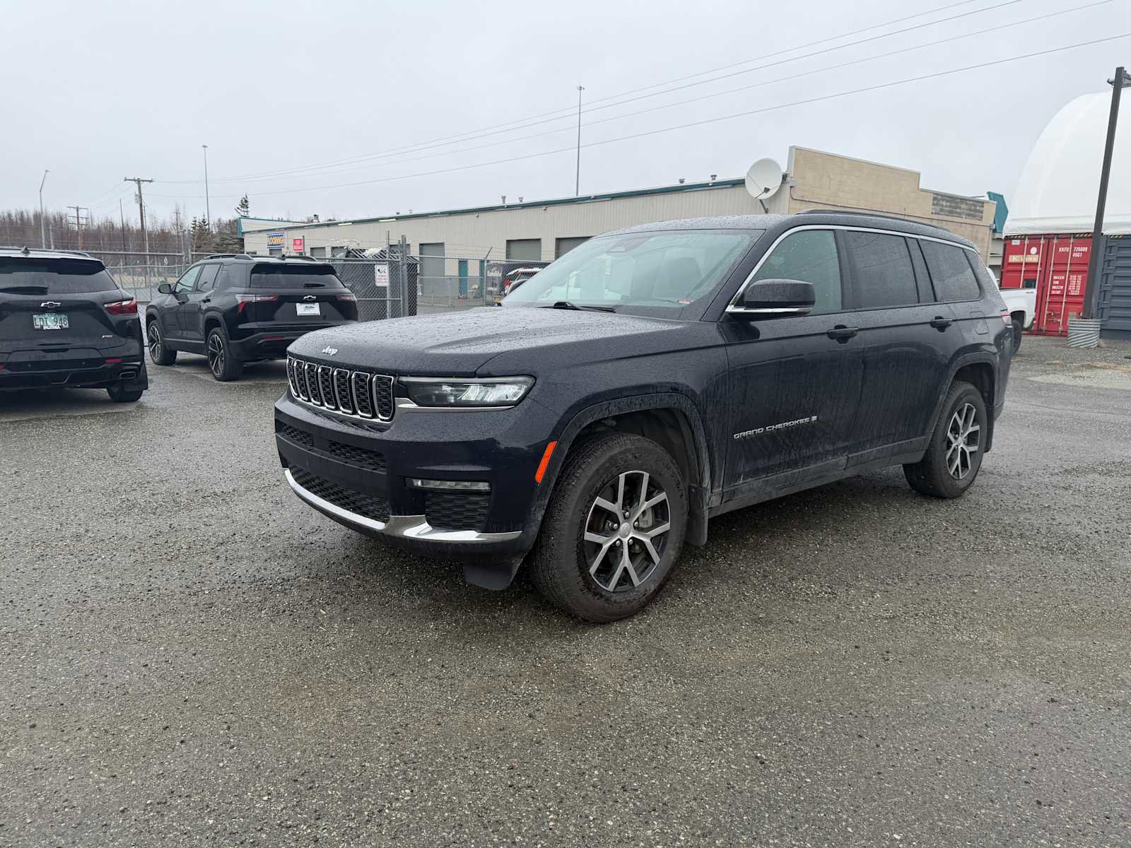 Used 2024 Jeep Grand Cherokee L Limited w/ Trailer Tow Package AWD/4WD image 3