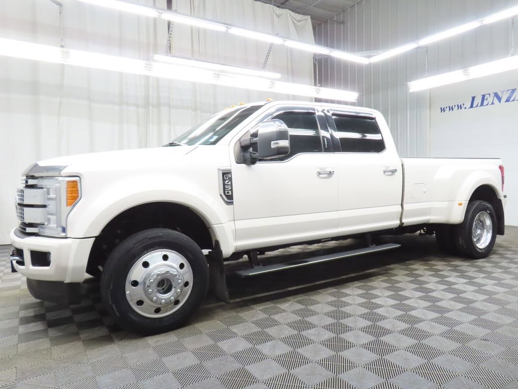Used 2017 Ford F450 Platinum w/ Platinum Ultimate Package AWD/4WD image 6