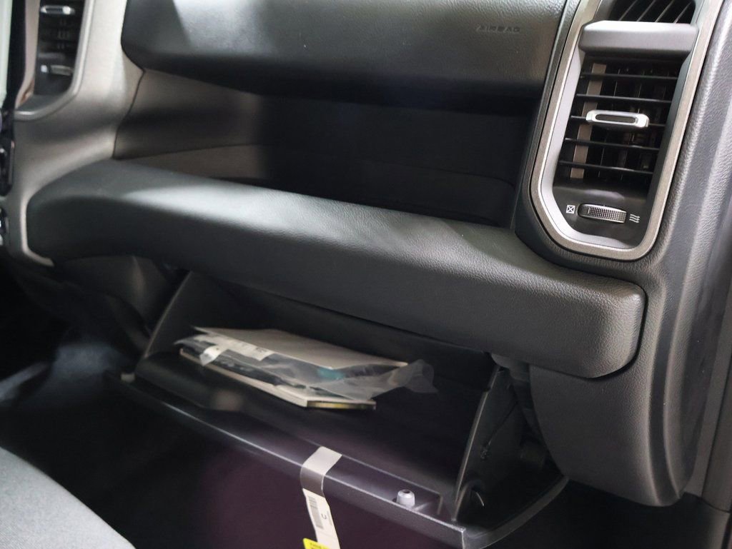 New 2026 RAM 1500 Classic Warlock image 18