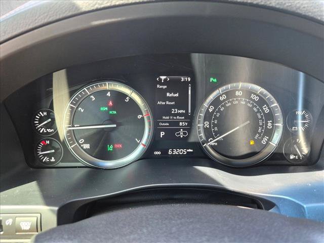 Used 2021 Lexus LX 570 4WD w/ Luxury Package image 12