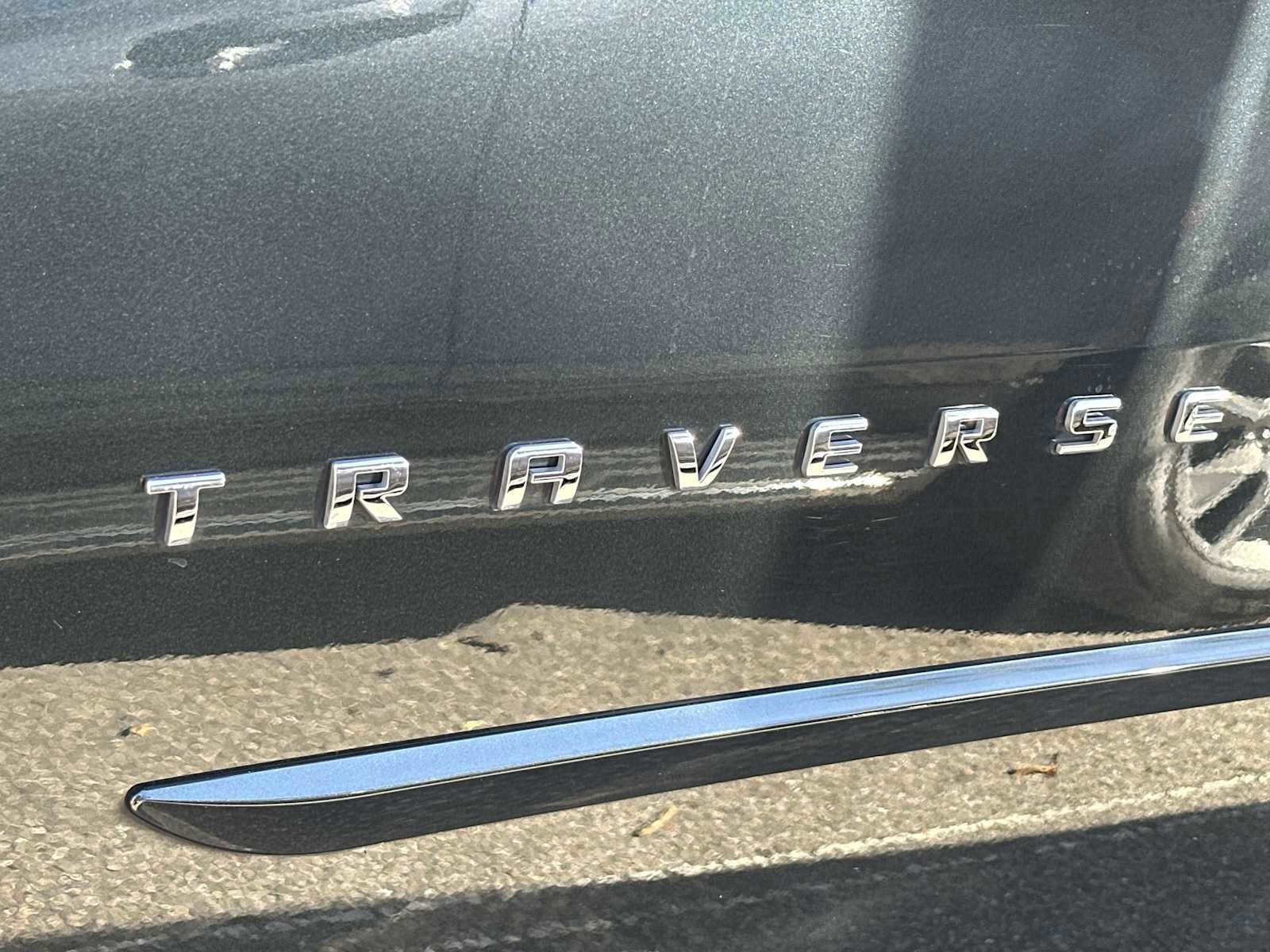 Certified 2020 Chevrolet Traverse Premier FWD image 11