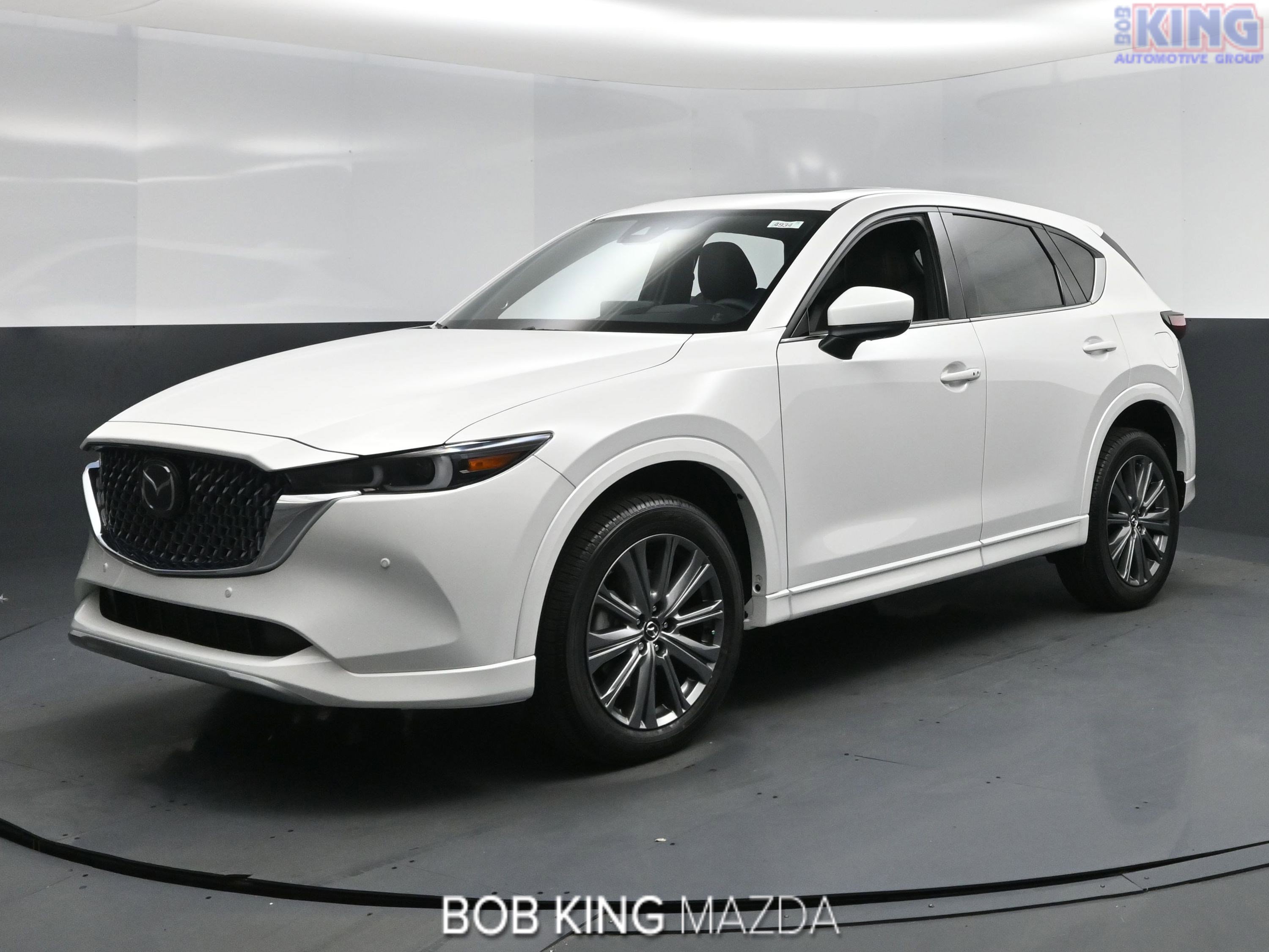 New 2025 MAZDA CX-5 Signature image 1