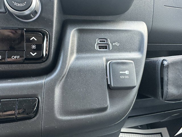 New 2026 RAM ProMaster 2500 w/ Quick Order Package 22G SLT image 24