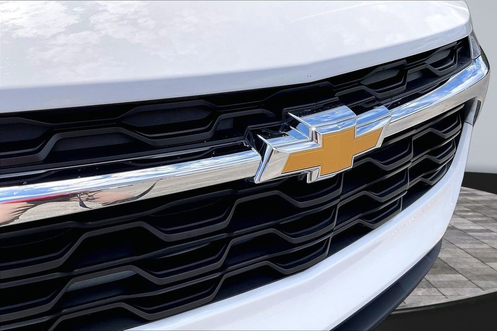 Used 2024 Chevrolet Trax LS w/ LS Convenience Package FWD image 27