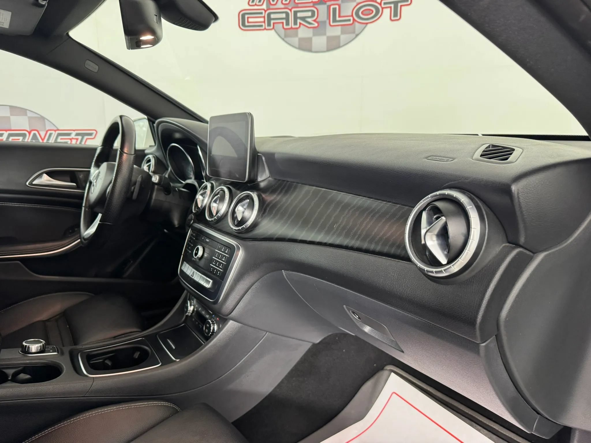 Used 2019 Mercedes-Benz CLA 250 4MATIC image 12
