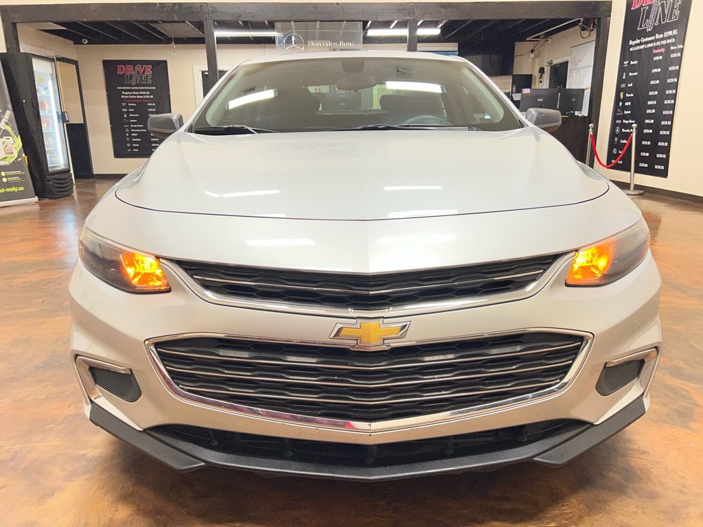 Used 2018 Chevrolet Malibu LS FWD image 4